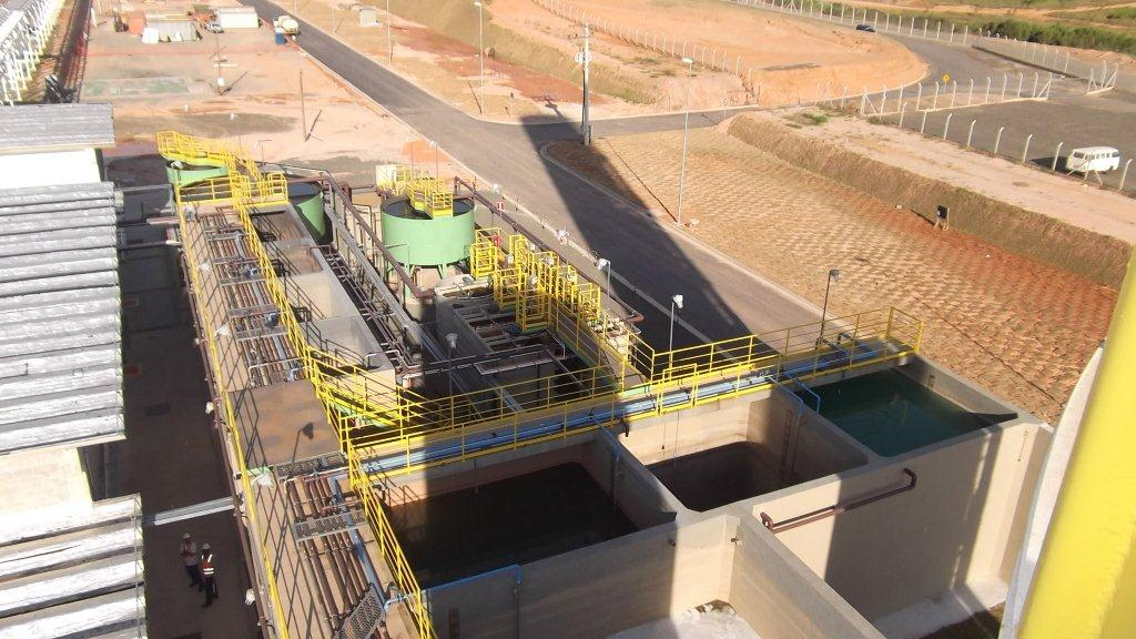Tratamento de efluentes industriais, domésticos e sanitários